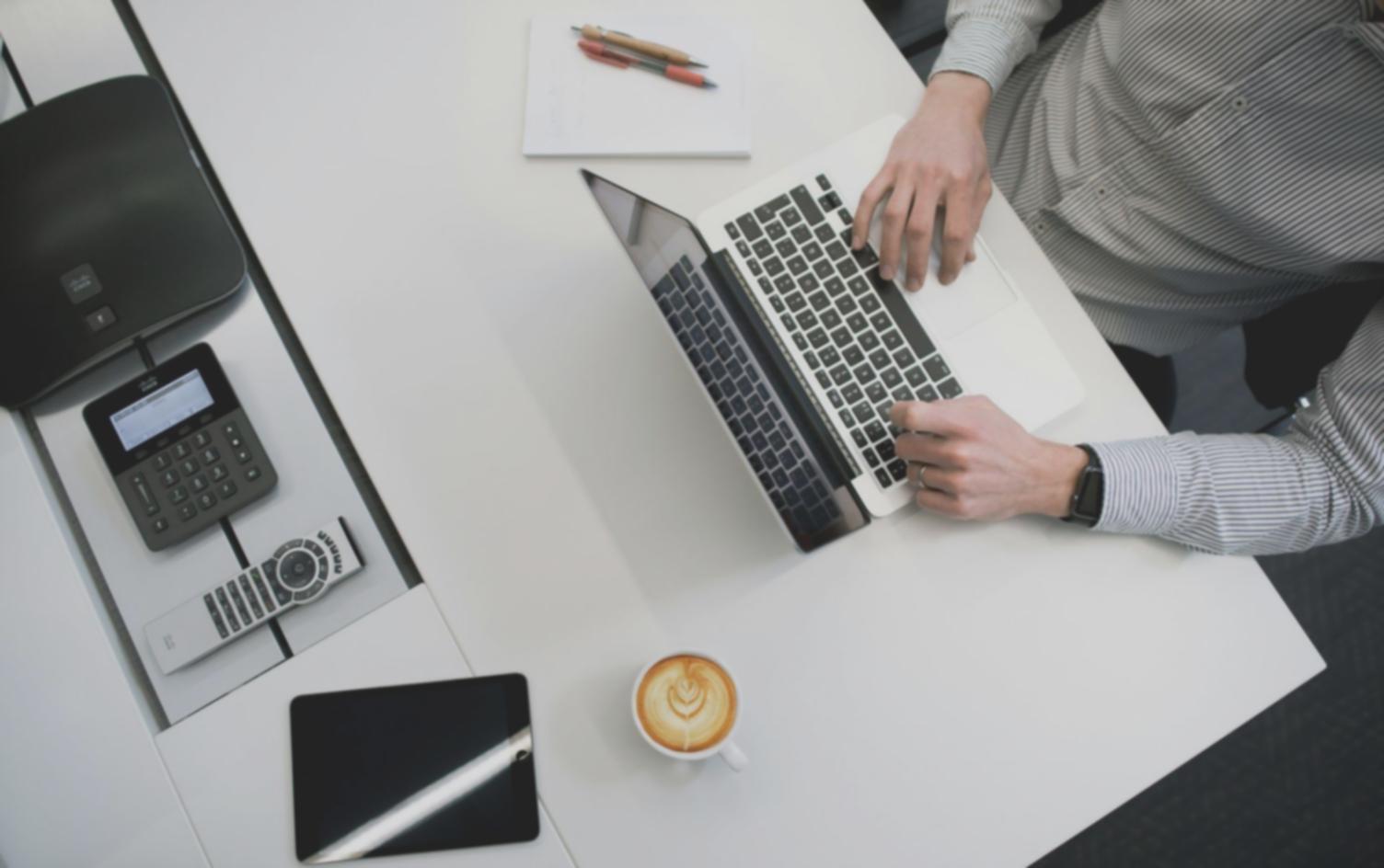 Équipe en formation IT personnalisée